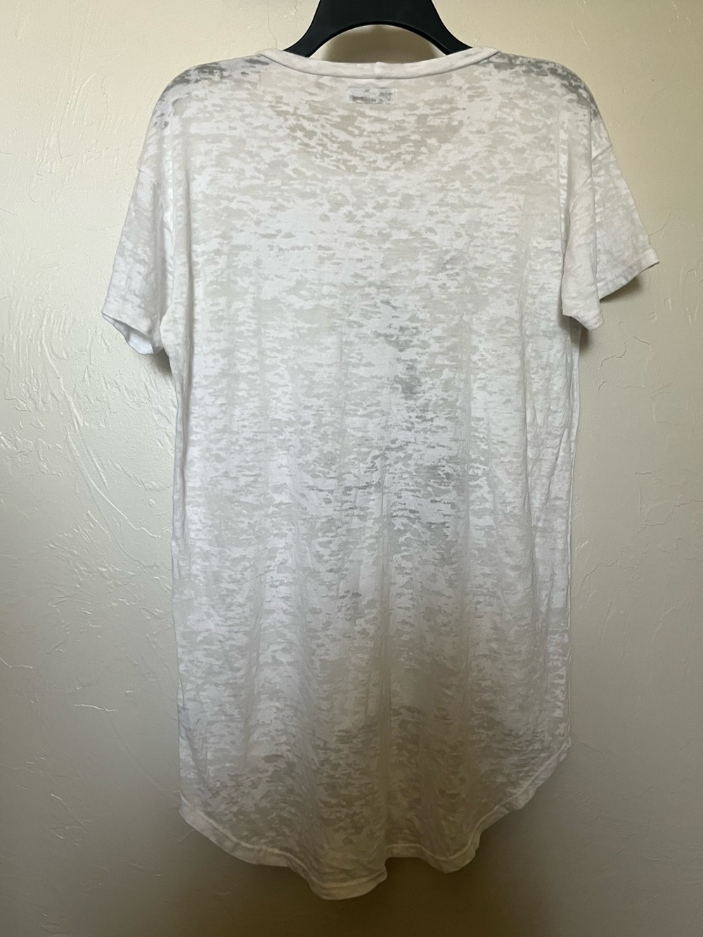 LAUREN MOSHI Peace & Love Graphic Burnout Pocket Tee Sz XS/S High Low White NWOT - Picture 7 of 12